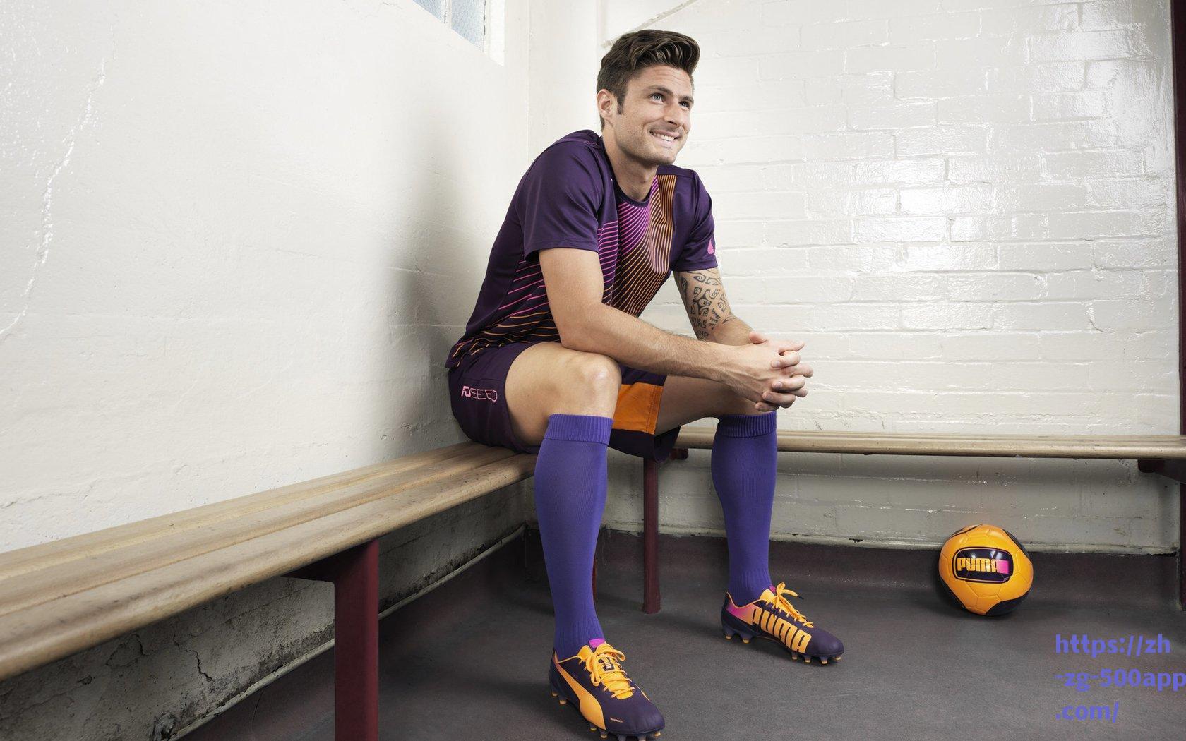 中超焦点战，十人成都1-2津门虎 韦世豪破门染红 周定洋送点 王秋明阿代米建功