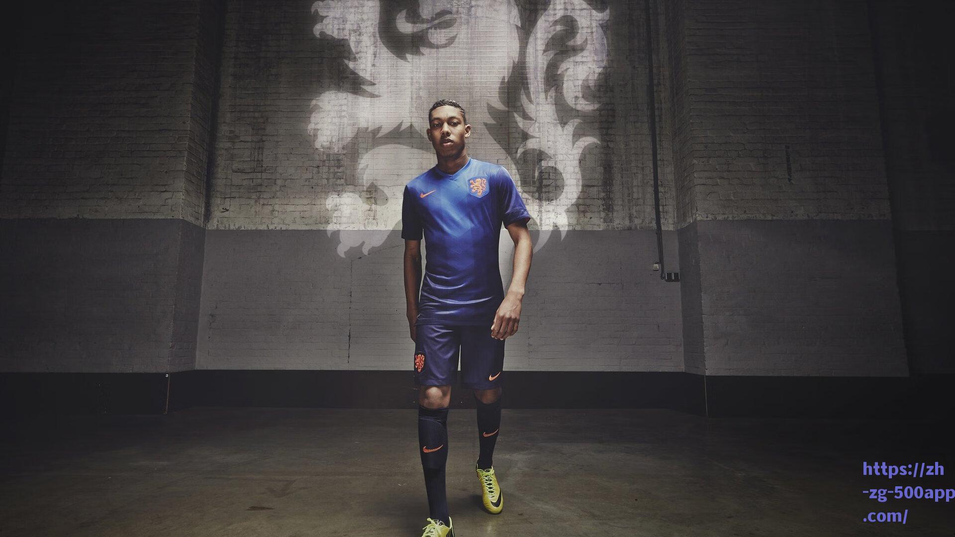 德甲新星辛卡皮申请离队,勒沃库森坚持6000万欧元标价