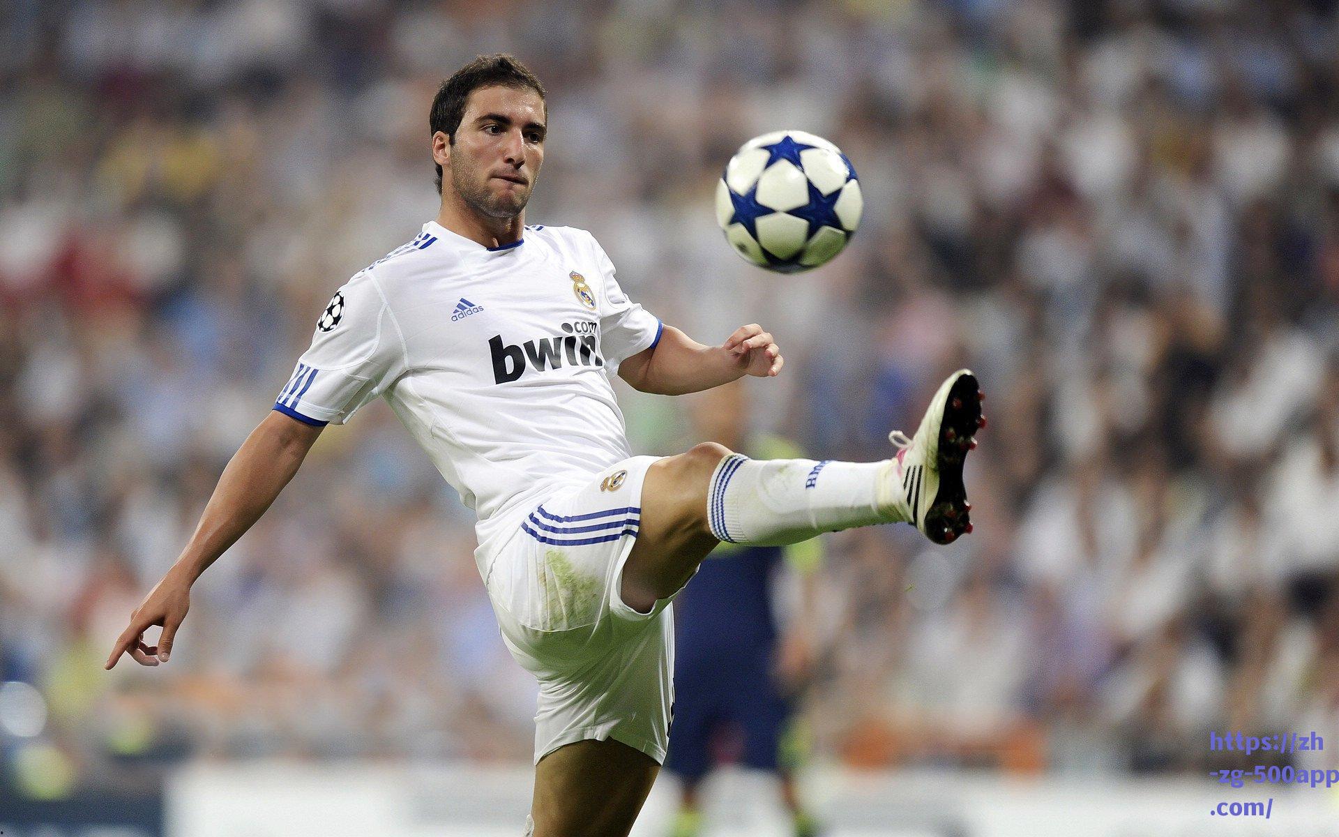 3比0冲击第5座超级杯！小因扎吉：比分太少了！